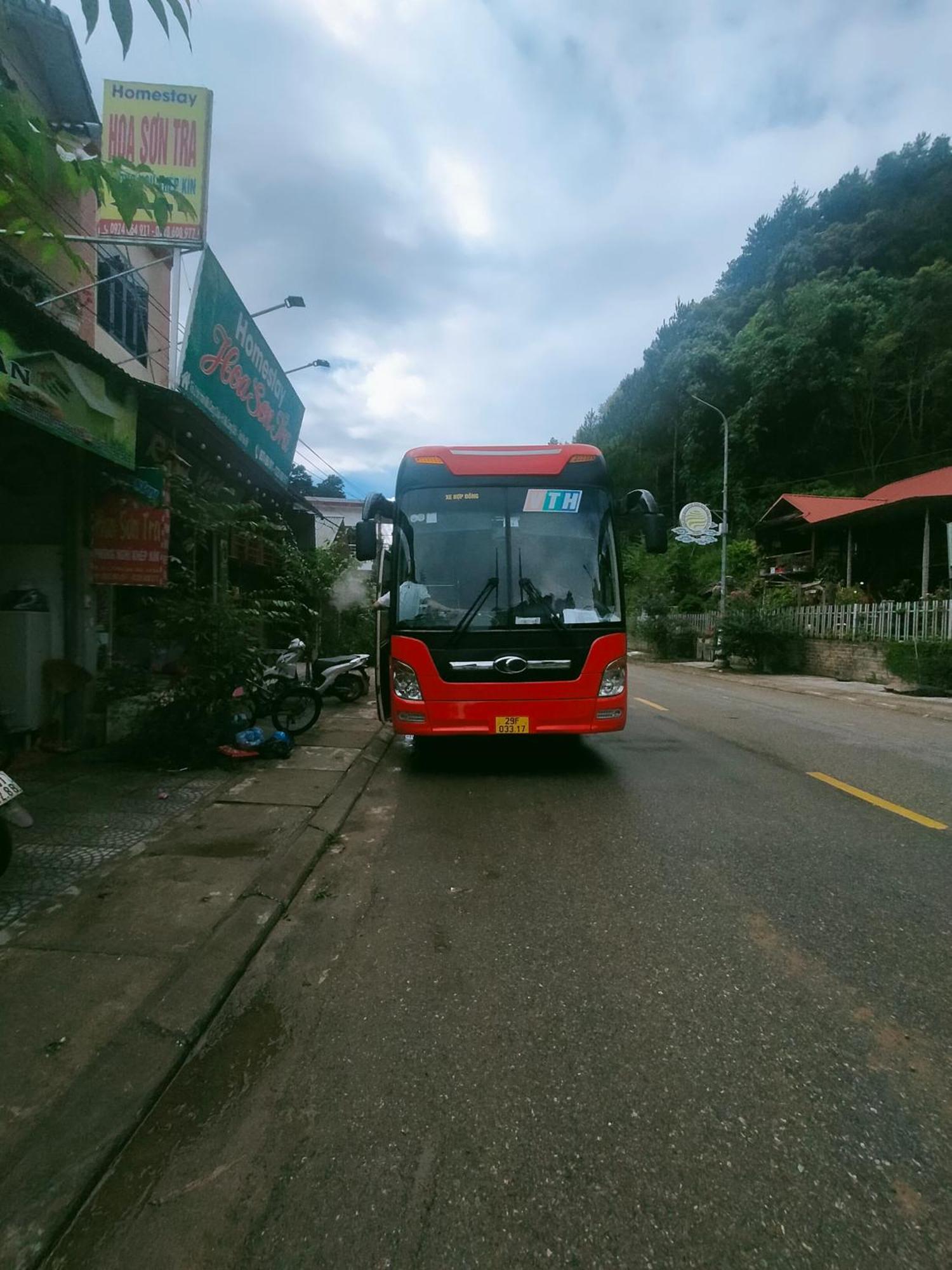 Hoa Son Tra Hotel Mu Cang Chai Exteriör bild